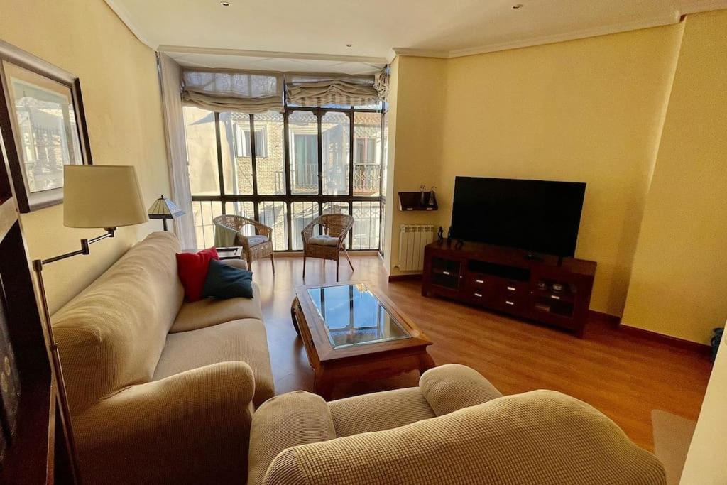 Appartement Amplio Piso En Centro Historico. à Tolède Extérieur photo